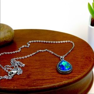 Turquoise Pendant Necklace